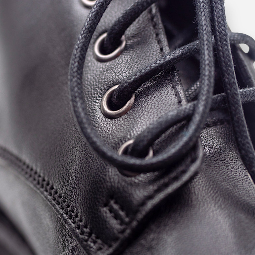 JP/DAVID Papua Men's Black Leather Amphibians 3830/180