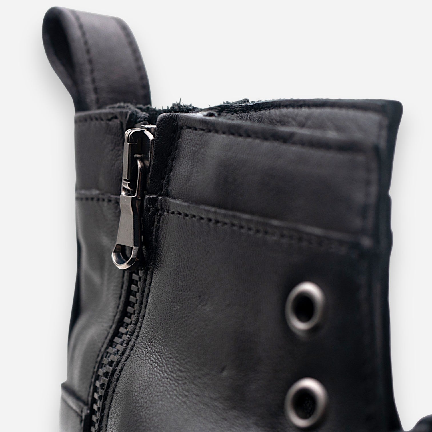 JP/DAVID Papua Men's Black Leather Amphibians 3830/180
