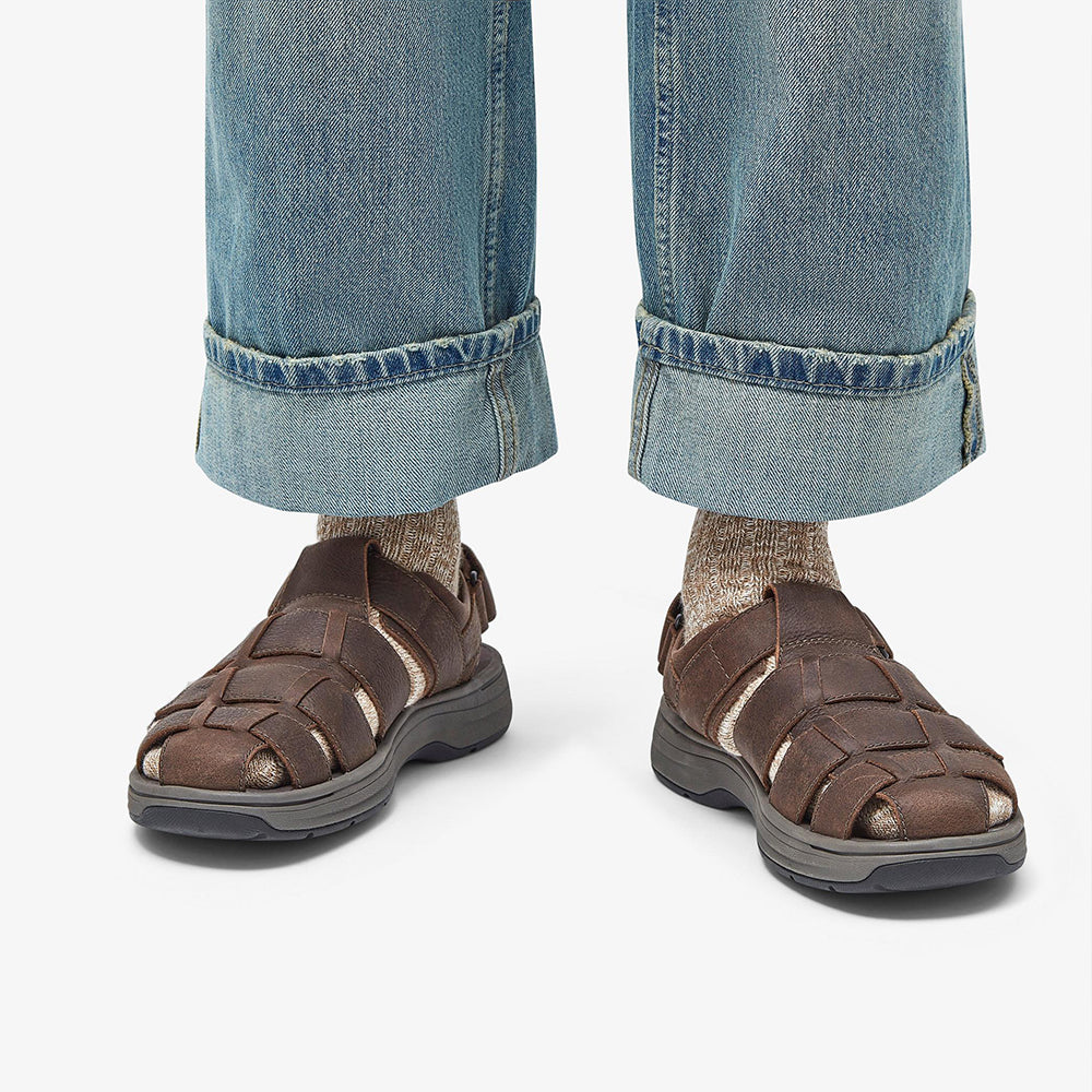 '- ["Clarks","PE25","Sandali","Scarpe","Uomo"] - Clarks Saltway Cove Dkbrn Leather 176900 - Lupis SRL