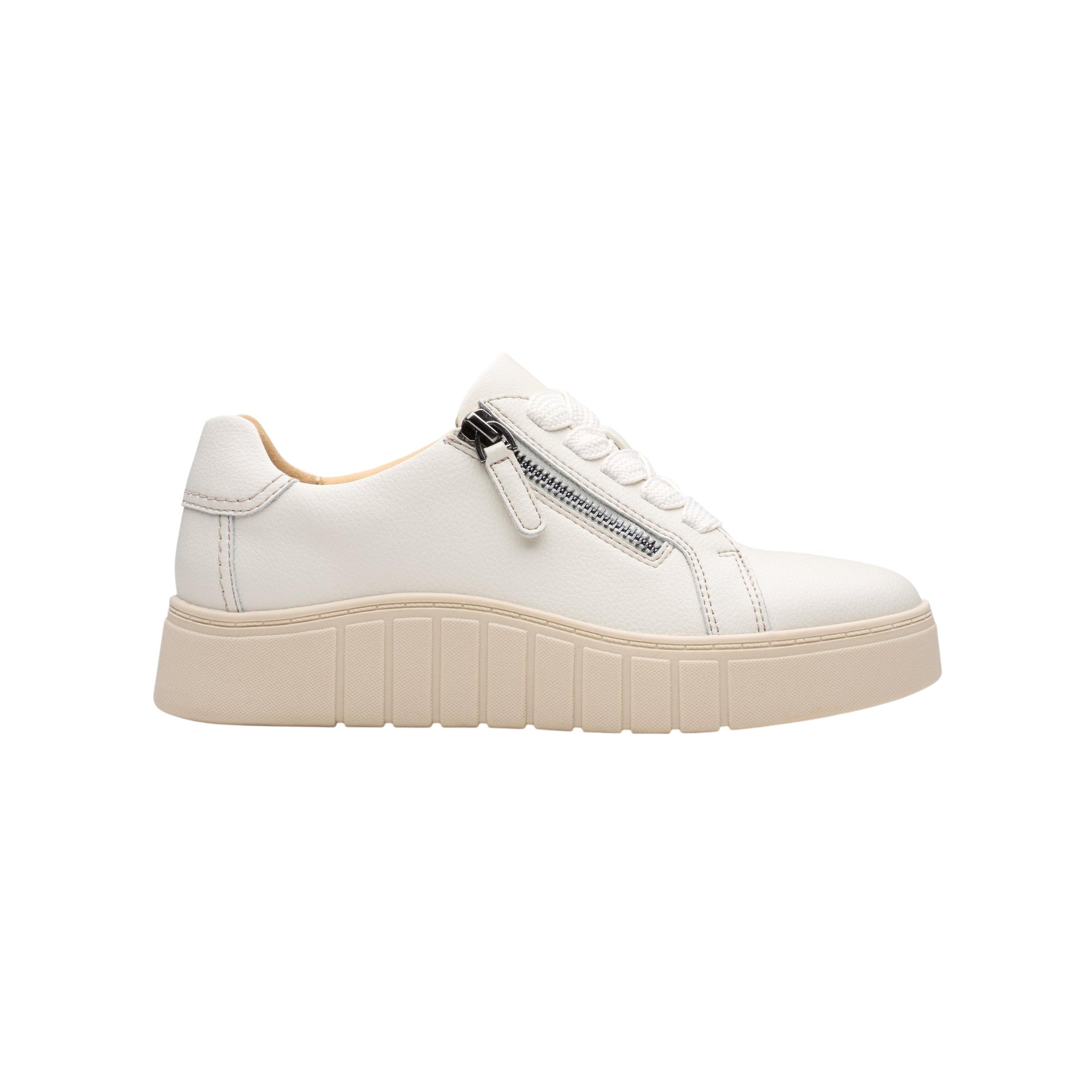 Clarks Mykah Joy Off White Leather Women's Sports Shoes 26184245